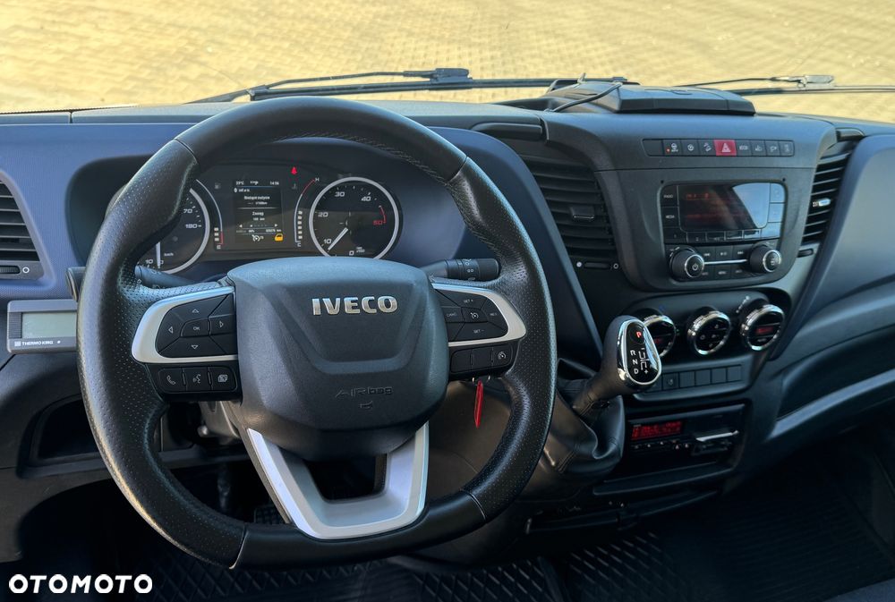 Iveco Daily‼️72C18‼️2021r 3.0 HI-MATIC Chłodnia/Mroźnia zakres -32C/+22C THERMO KING V-500 MAX Źródło Zasilania 400V Grube Ściany/Podłoga Przegroda komorowa‼️ Full LED na bliźniaku Salon Polska DMC7200kg - 34