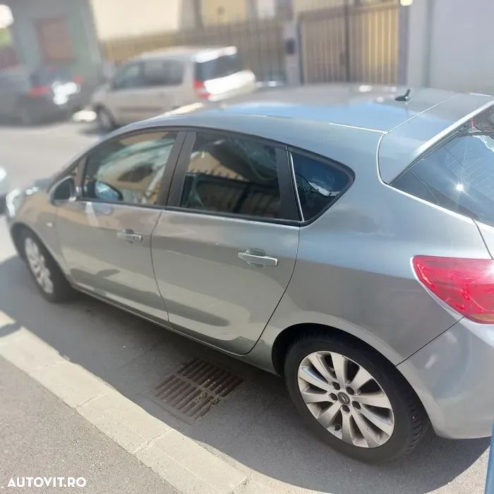 Opel Astra - 5