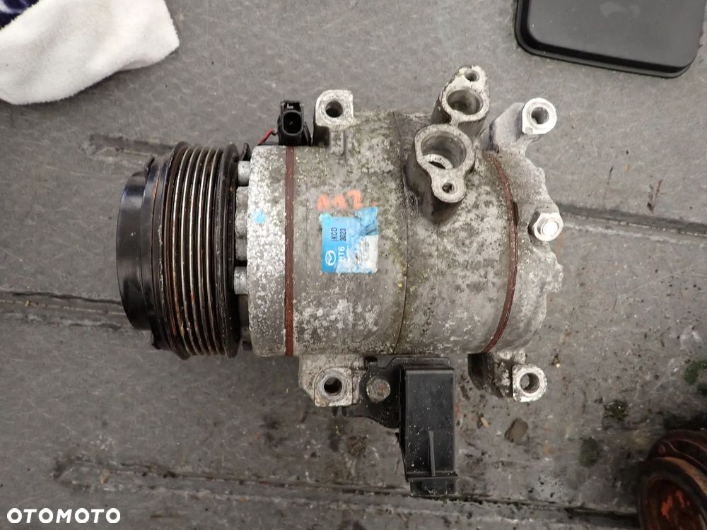 MAZDA 2.2 D SPRĘŻARKA KLIMATYZACJI GHT6 - 4