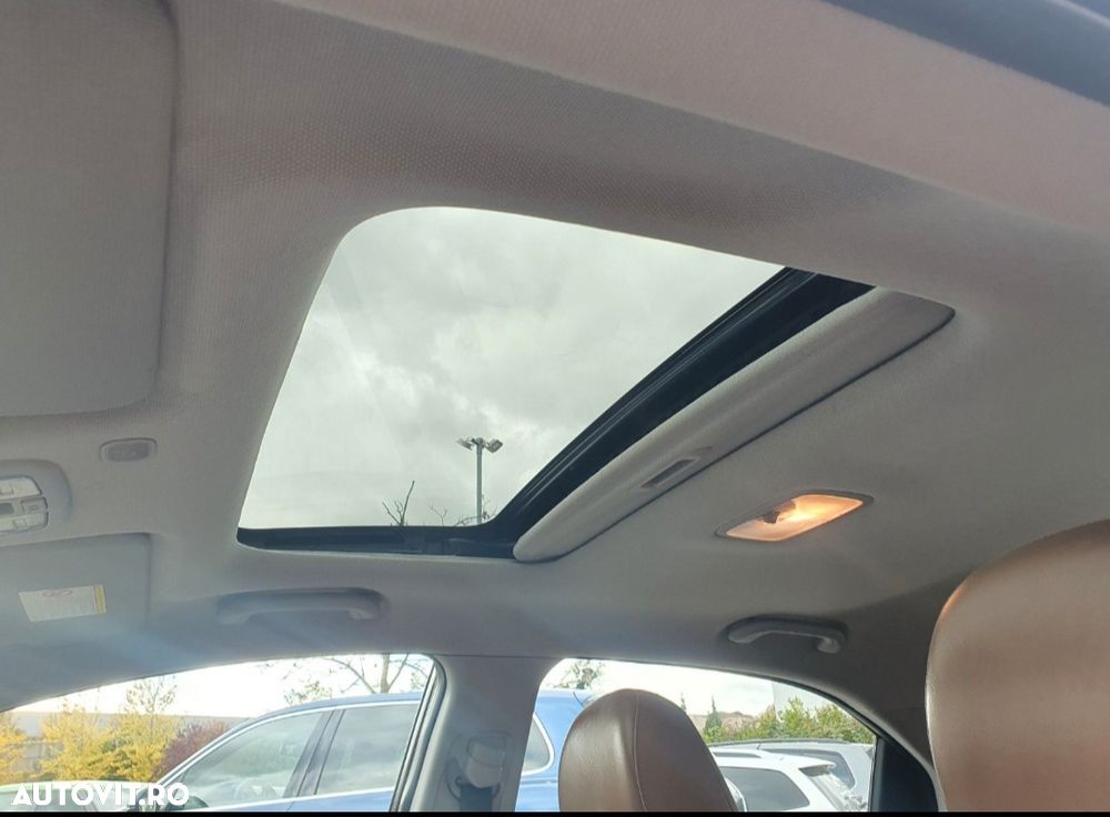 Kia Rio 1.4 Fifa World Cup Edition - 9