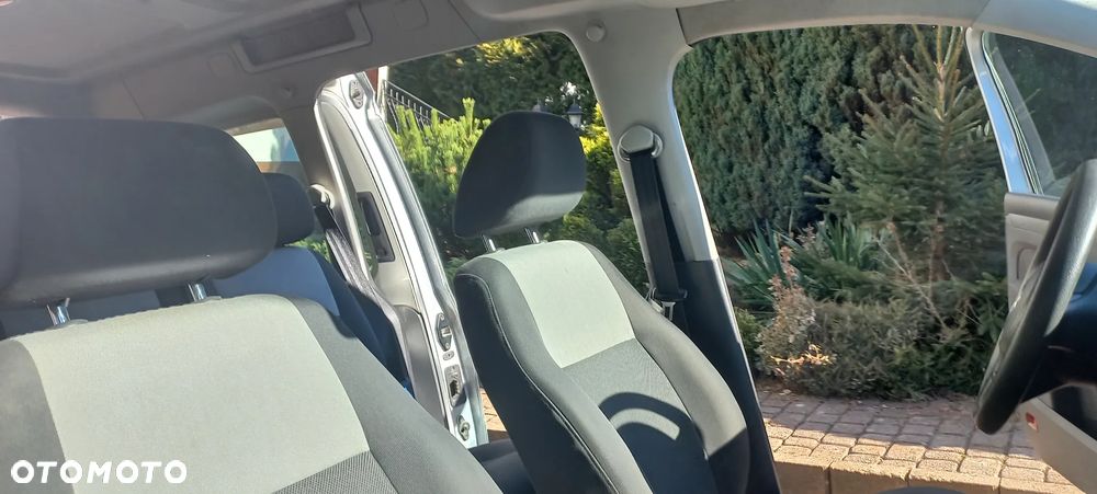 Volkswagen Caddy Trendline - 16