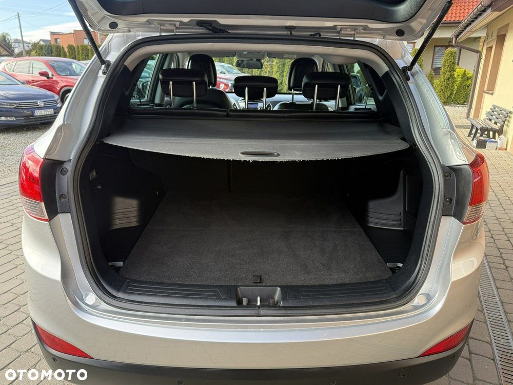 Hyundai ix35 2.0 2WD Comfort - 25