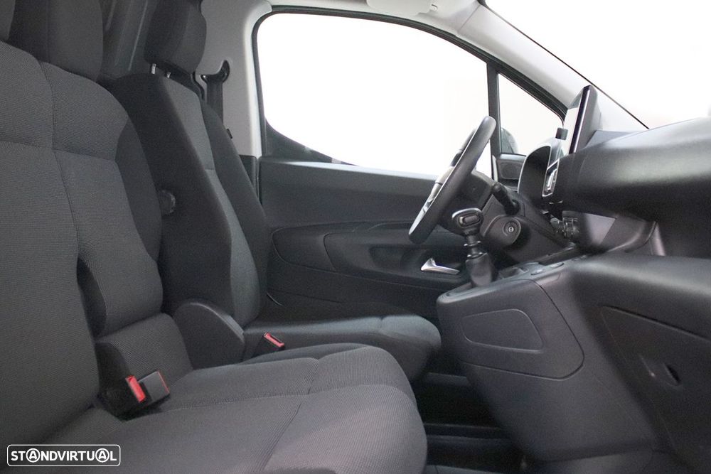 Fiat doblò 1.5 bluehdi maxi - 17