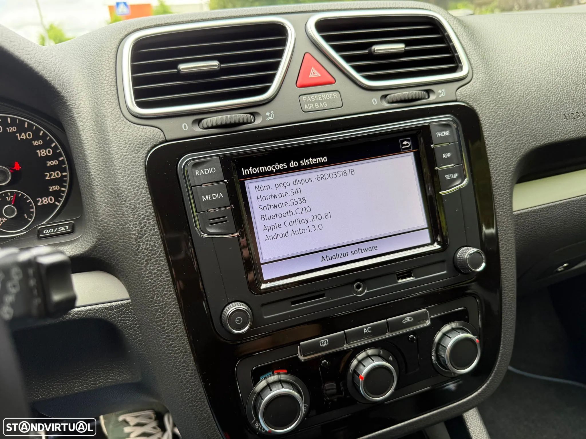 VW Scirocco 2.0 TDI Sport - 1