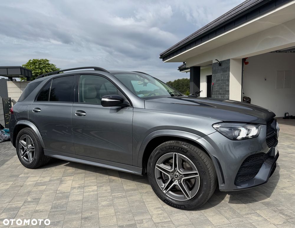 Mercedes-Benz GLE 300 d 4-Matic - 1