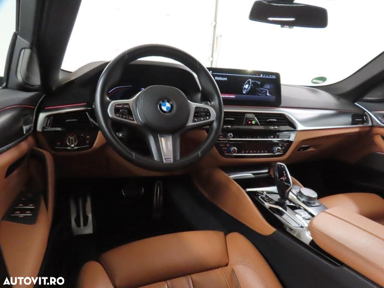 BMW Seria 5 520i Aut. M Sport Edition - 3