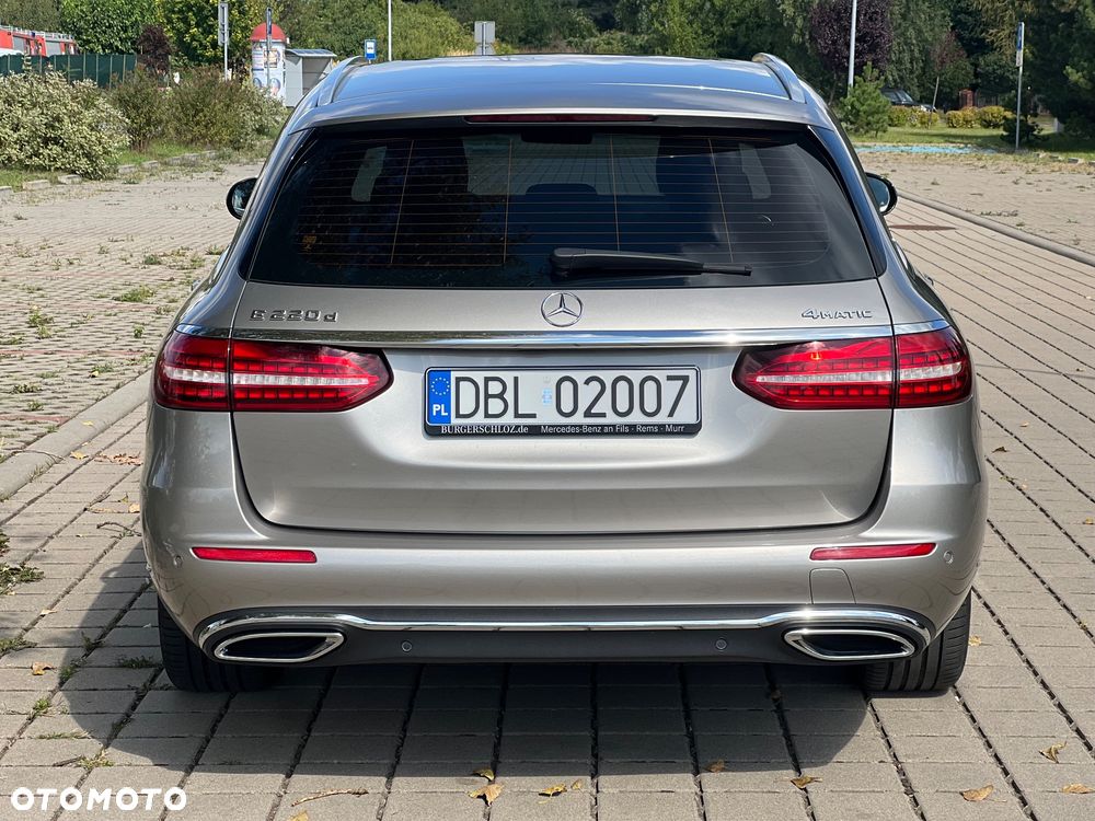 Mercedes-Benz Klasa E 220 d 4-Matic Avantgarde - 8