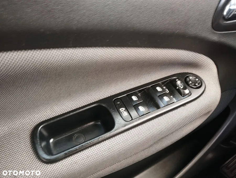 Citroën C3 Picasso VTi 95 Color Selektion - 14