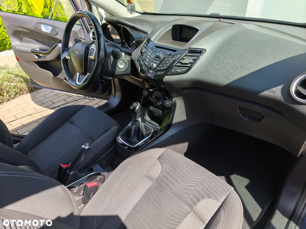 Ford Fiesta 1.0 EcoBoost Titanium - 16