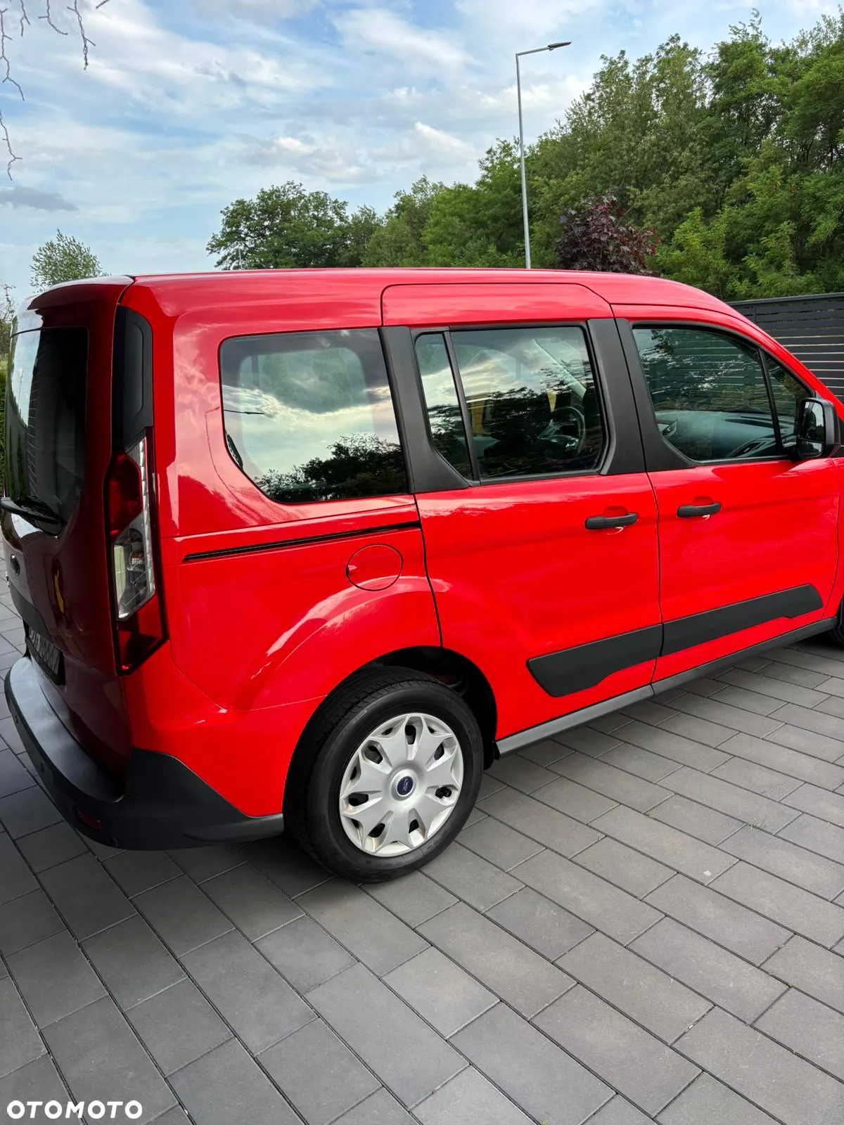Ford Tourneo Connect 1.5 TDCi Start-Stop Titanium - 5
