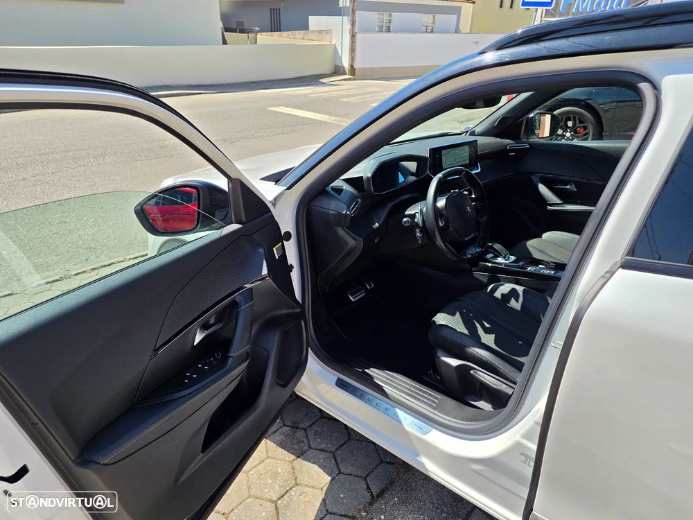 Peugeot 2008 1.2 PureTech GT Line EAT8 - 9