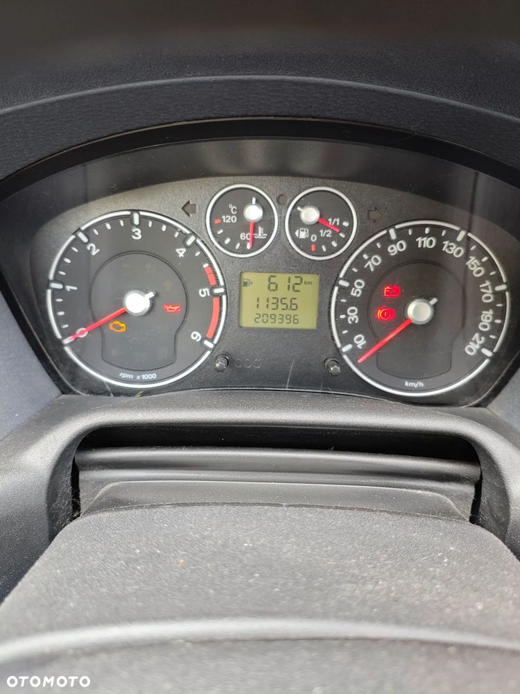 Ford Fusion 1.4 TDCI Ambiente - 5