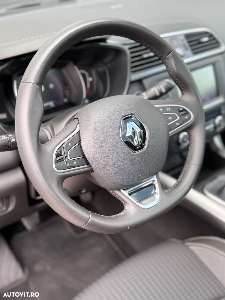 Renault Kadjar Energy TCe 130 Bose Edition - 29