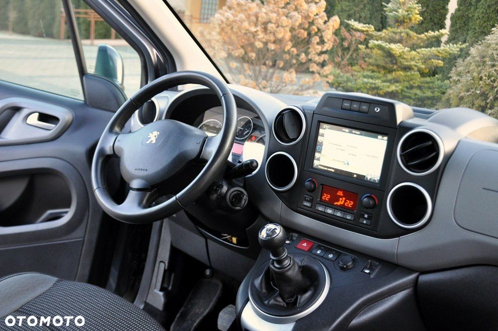 Peugeot Partner - 27