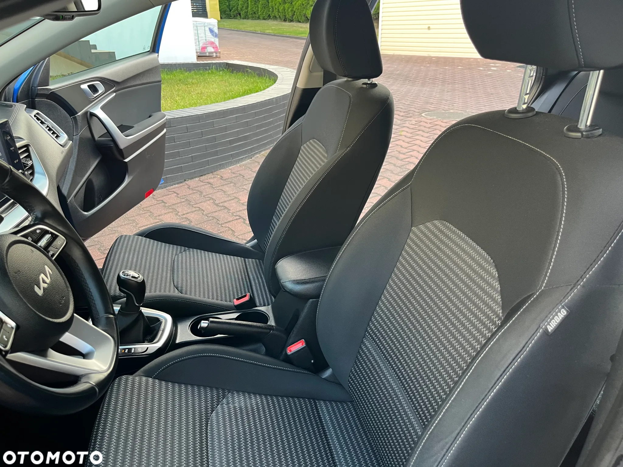 Kia Ceed 1.5 T-GDI M - 17