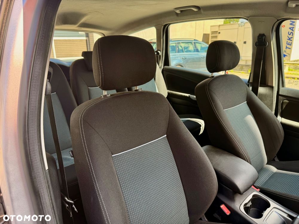 Ford S-Max 2.0 TDCi DPF Trend - 14