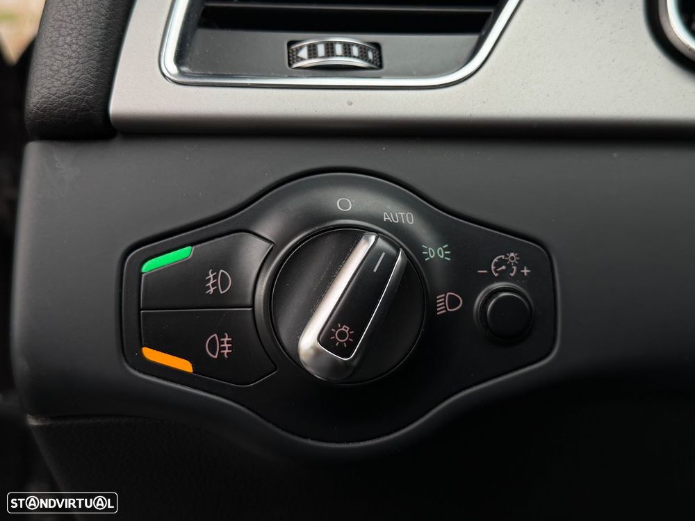 Audi A5 2.0 TDI DPF multitronic - 24