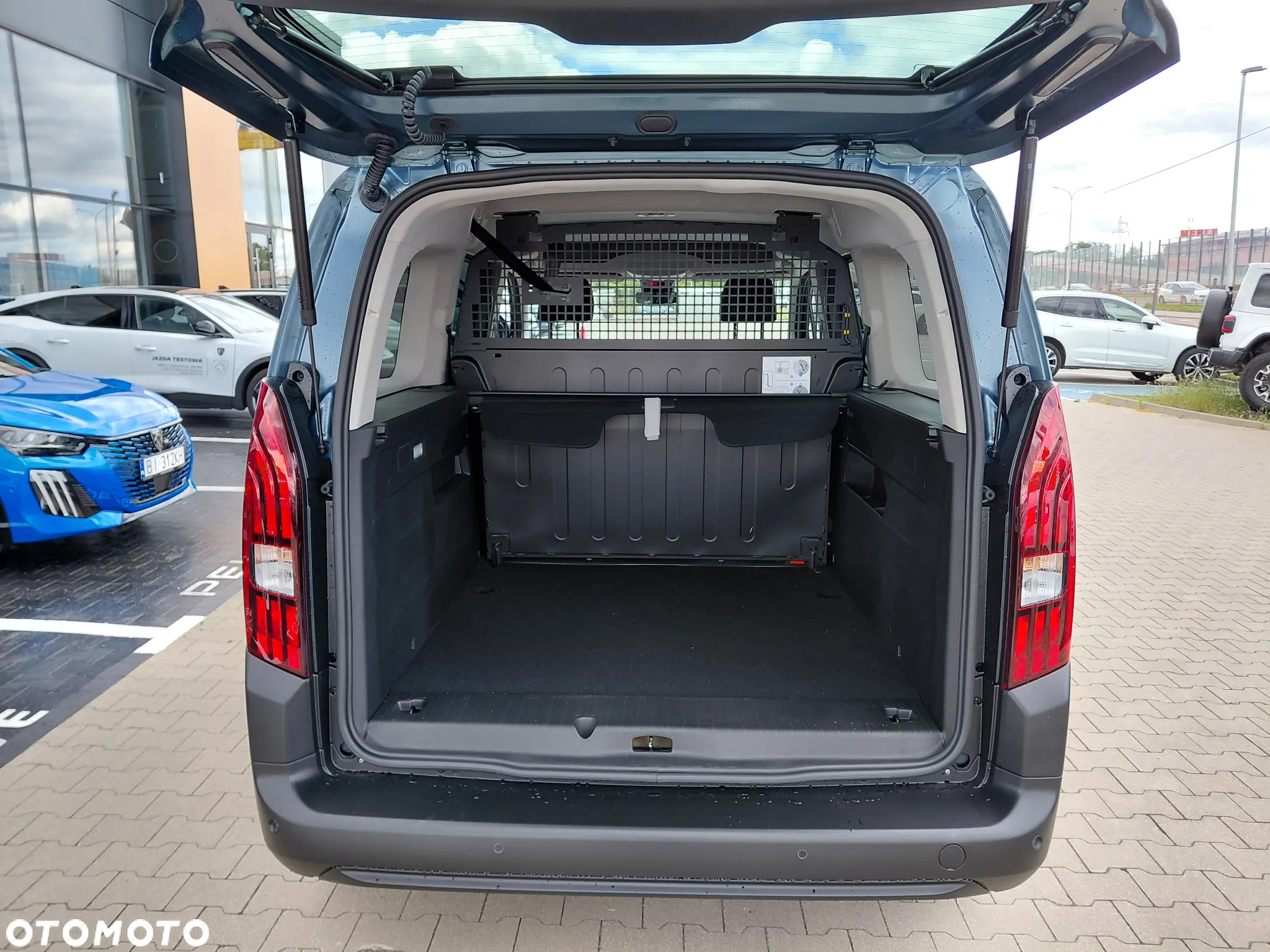 Peugeot Rifter 1.5 BlueHDI Allure S&S - 15