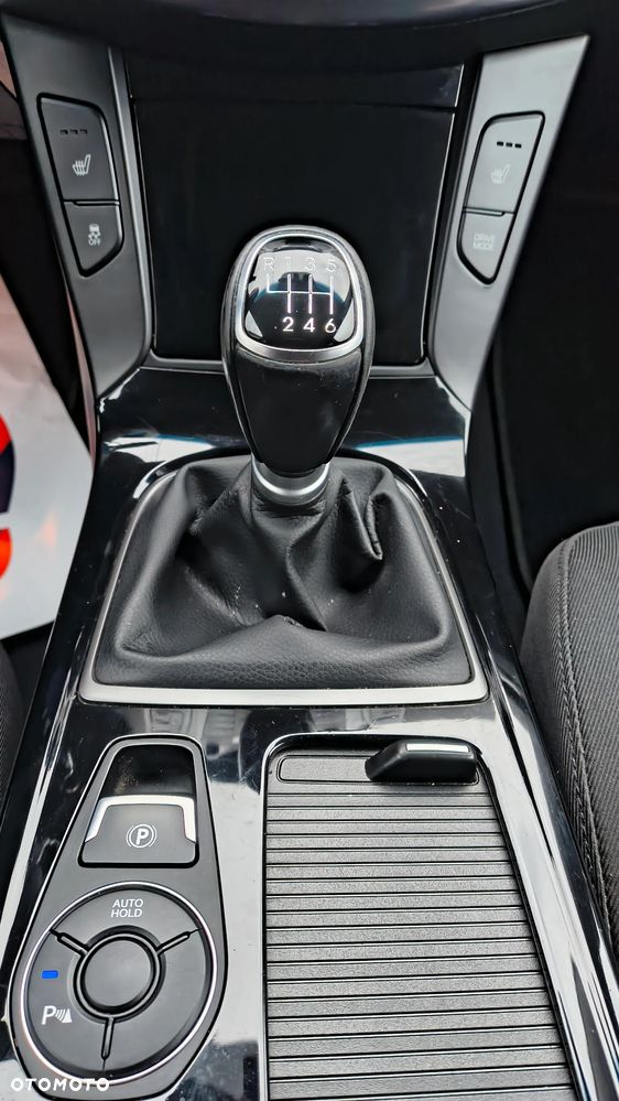 Hyundai i40 i40cw 1.6 Fifa World Cup Edition - 14