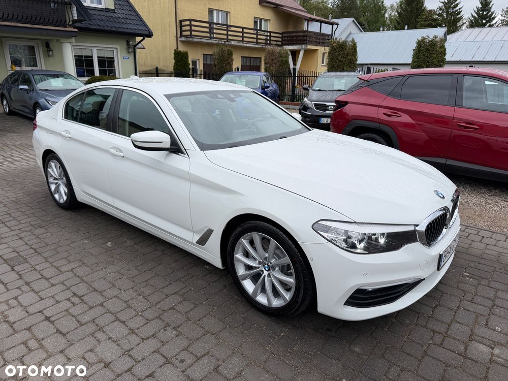BMW Seria 5 520d Luxury Line - 29
