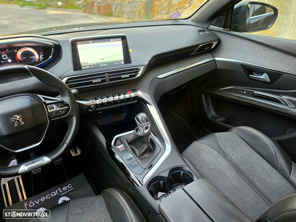 Peugeot 3008 1.2 PureTech GT Line - 33