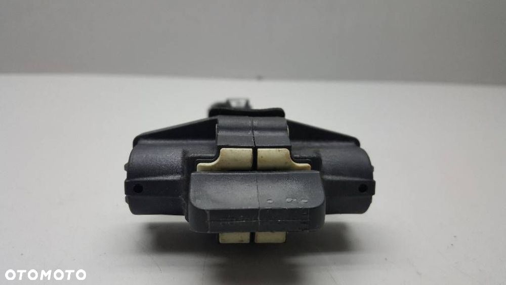 OGRANICZNIK DRZWI 804304825R DACIA DOKKER 2014 ROK - 4