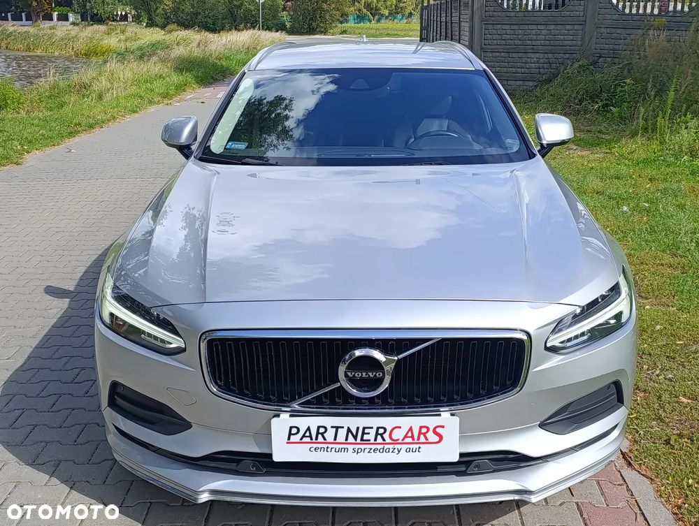 Volvo V90 D4 Momentum - 3