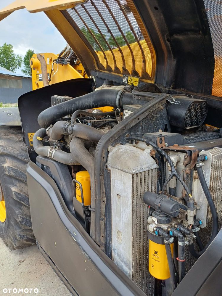 JCB 550-80 - 3