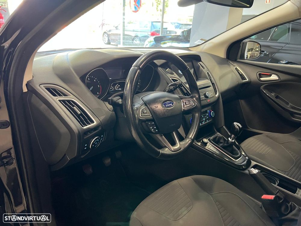 Ford Focus 1.5 TDCi Titanium - 13