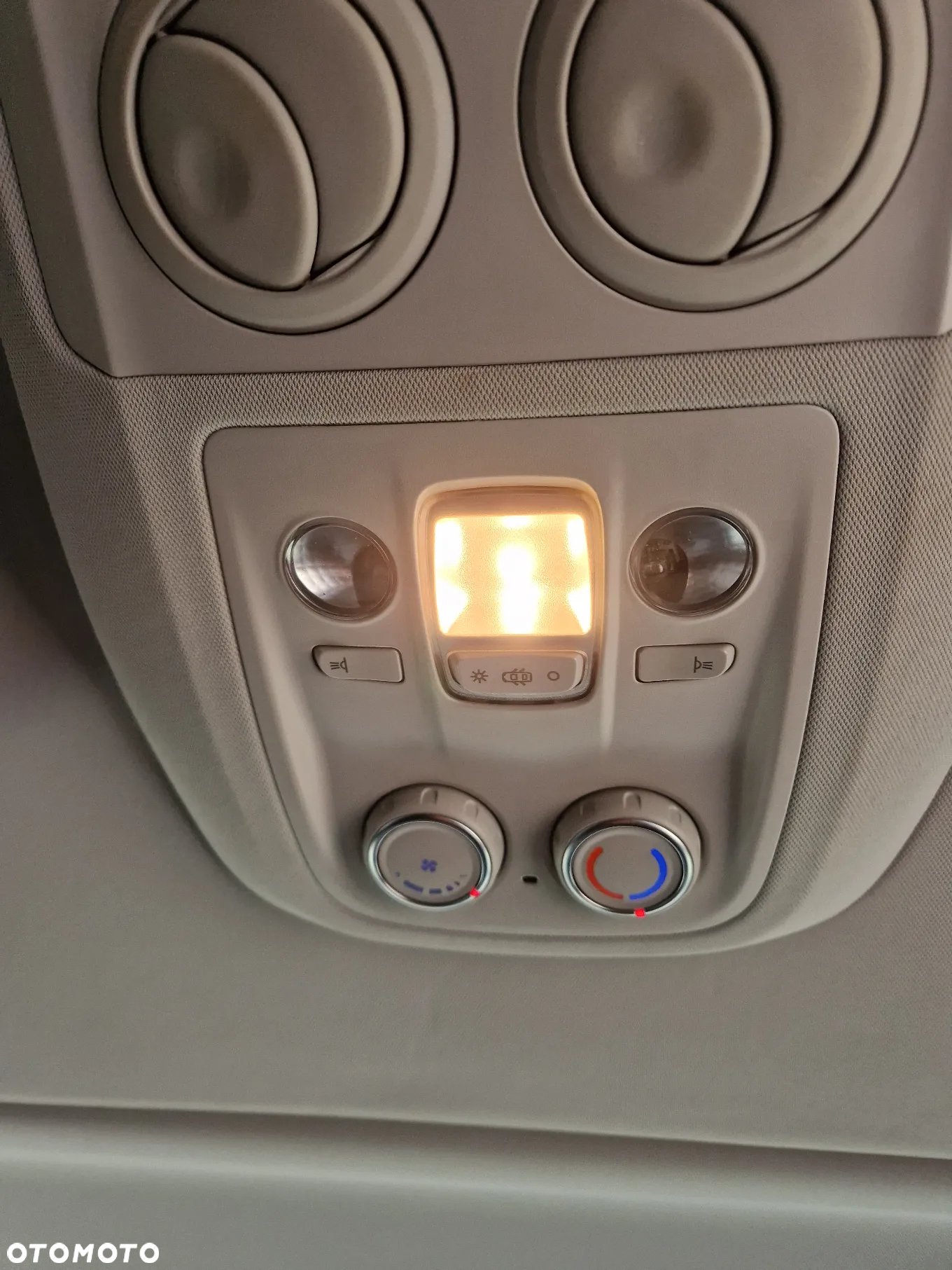 Opel Vivaro Kombi 2.0 CDTI Extra Long 3,1t Enjoy - 14