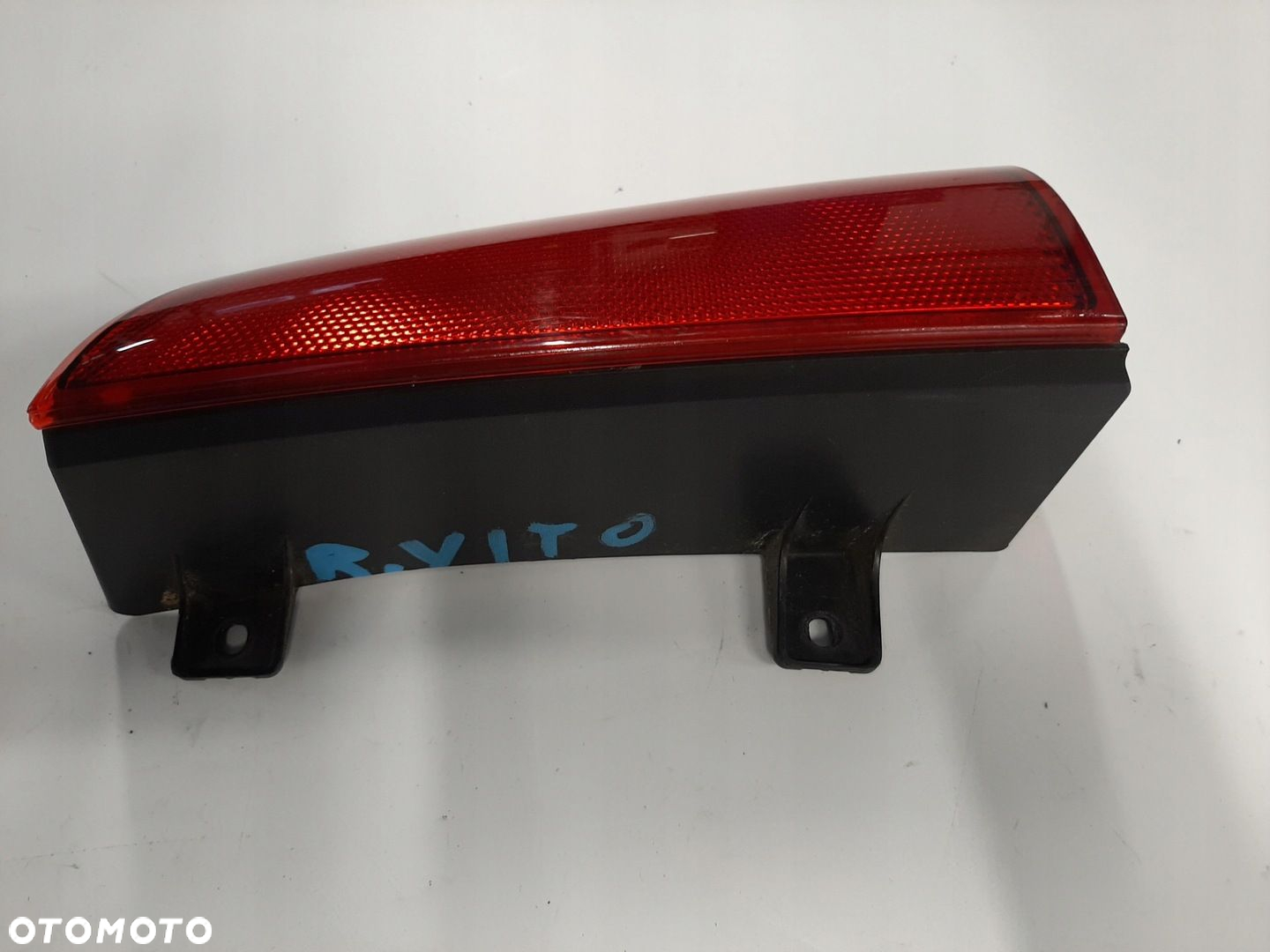 MERCEDES VITO VIANO 03- W639 ODBLASK PRAWY TYŁ A6398200664 A6398201964 - 2