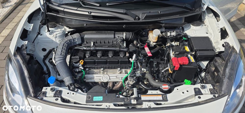 Suzuki Swift 1.2 Premium Plus CVT - 28