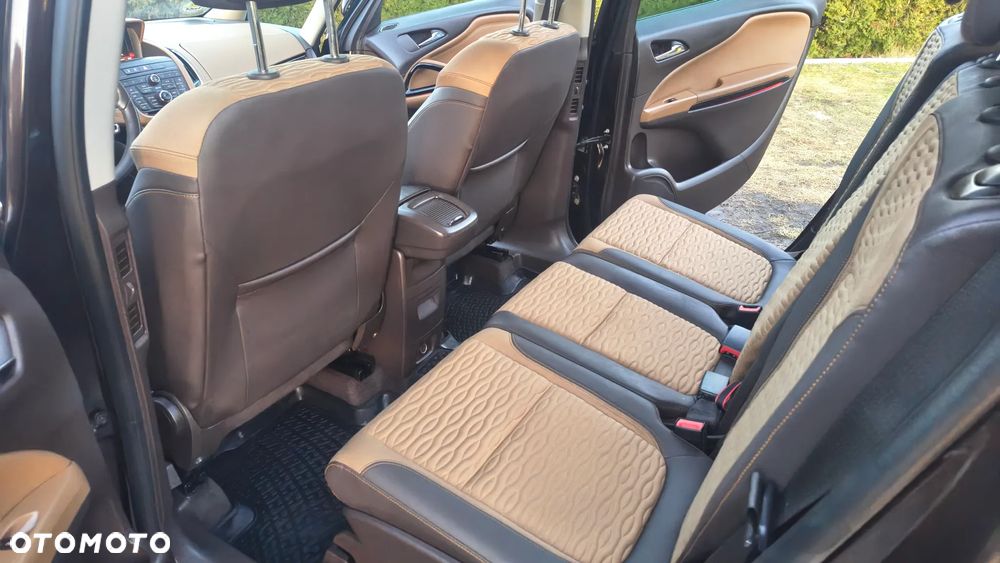 Opel Zafira Tourer 1.6 ECOTEC DIT Business Edition - 20