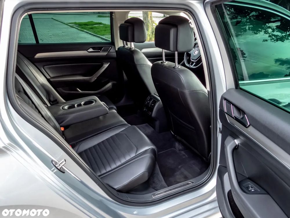 Volkswagen Passat 2.0 TDI BMT SCR 4Mot Highline DSG7 - 25