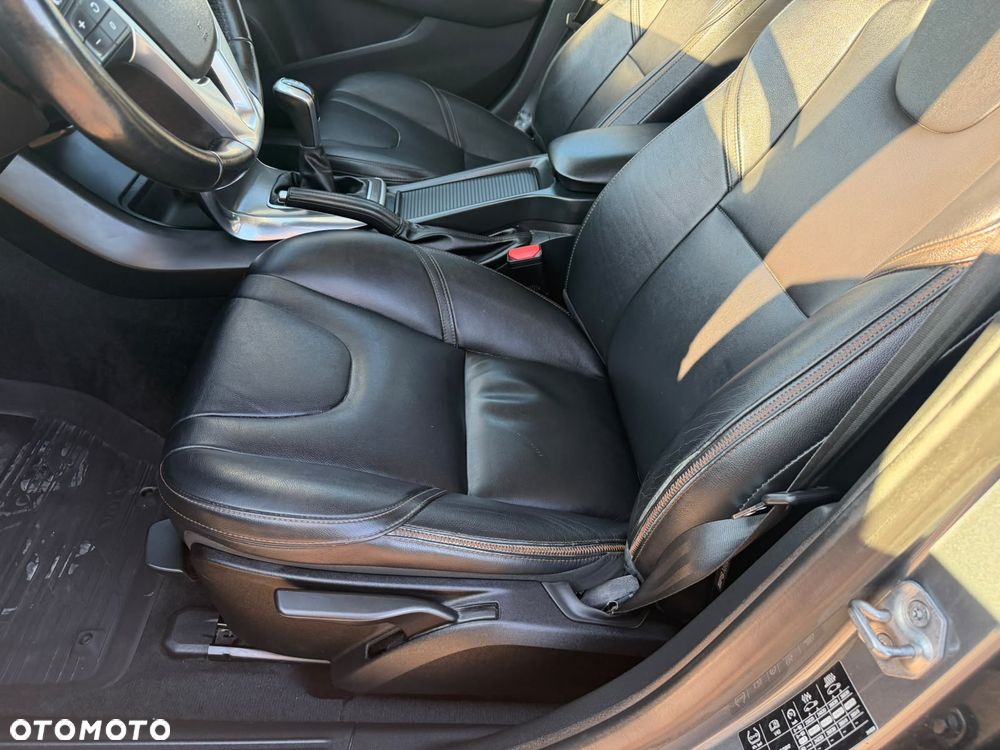 Volvo V40 D2 Momentum - 21