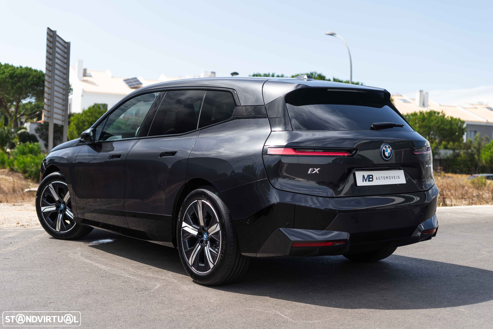 BMW iX xDrive 40 Pack Desportivo - 34
