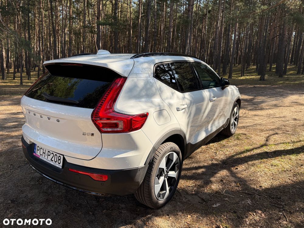 Volvo XC 40 B5 AWD Ultimate Dark - 13