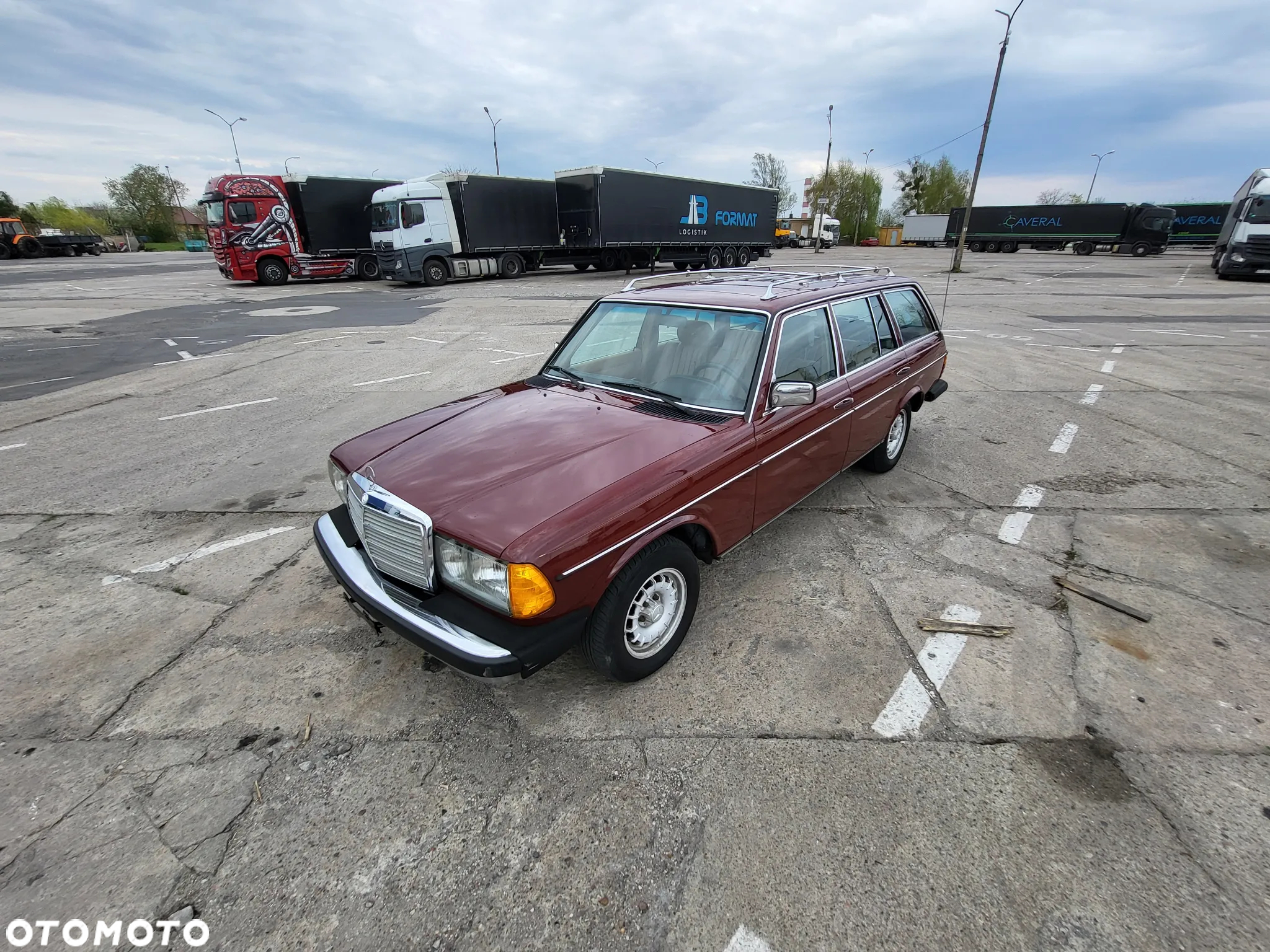 Mercedes-Benz W123 - 2