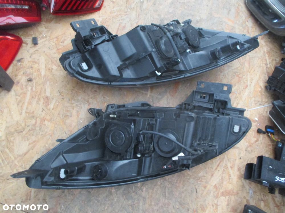 RENAULT SCENIC III LIFT 2013- LAMPA LAMPY PRZEDNIE L P  260602792R 260108478R - 2