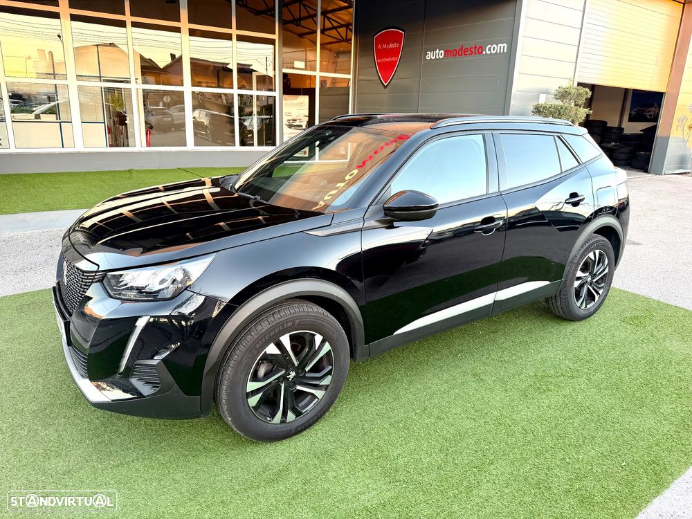 Peugeot 2008 1.2 PureTech Allure Pack - 4