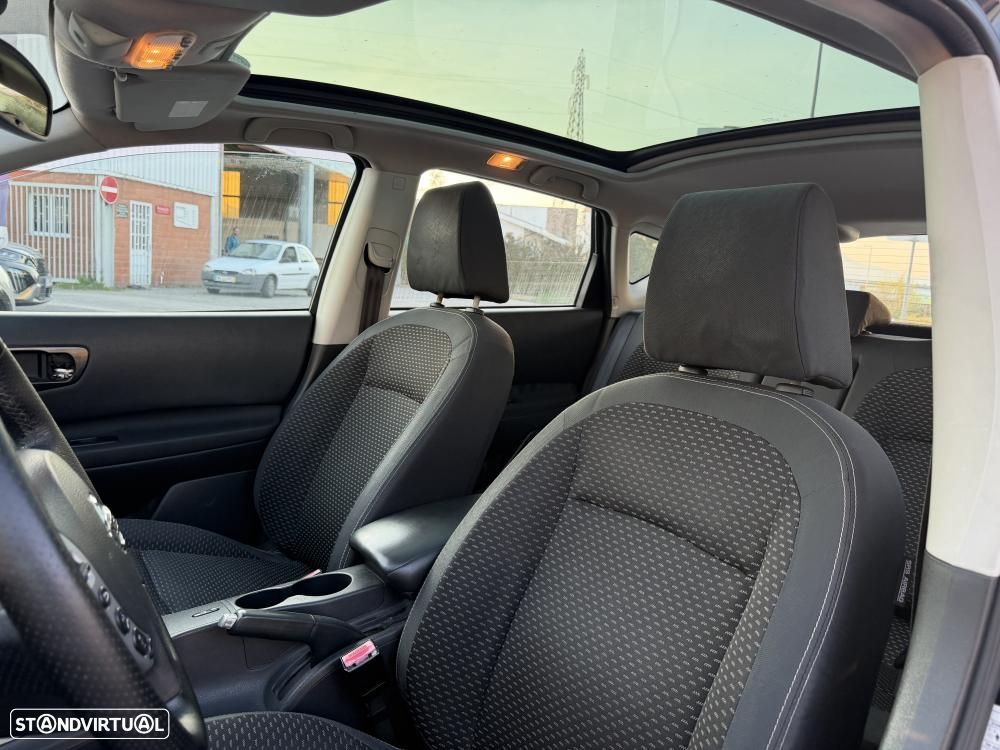 Nissan Qashqai 1.5 dCi Tekna Premium 17 - 6