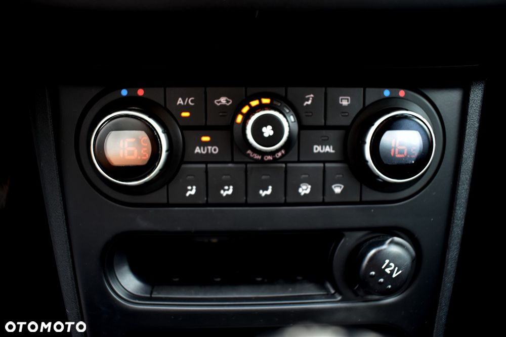 Nissan Qashqai 2.0 Tekna Premium - 33