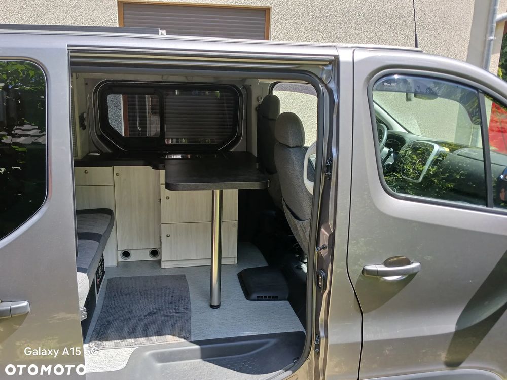 Renault Trafic 2.0 dCi - 6