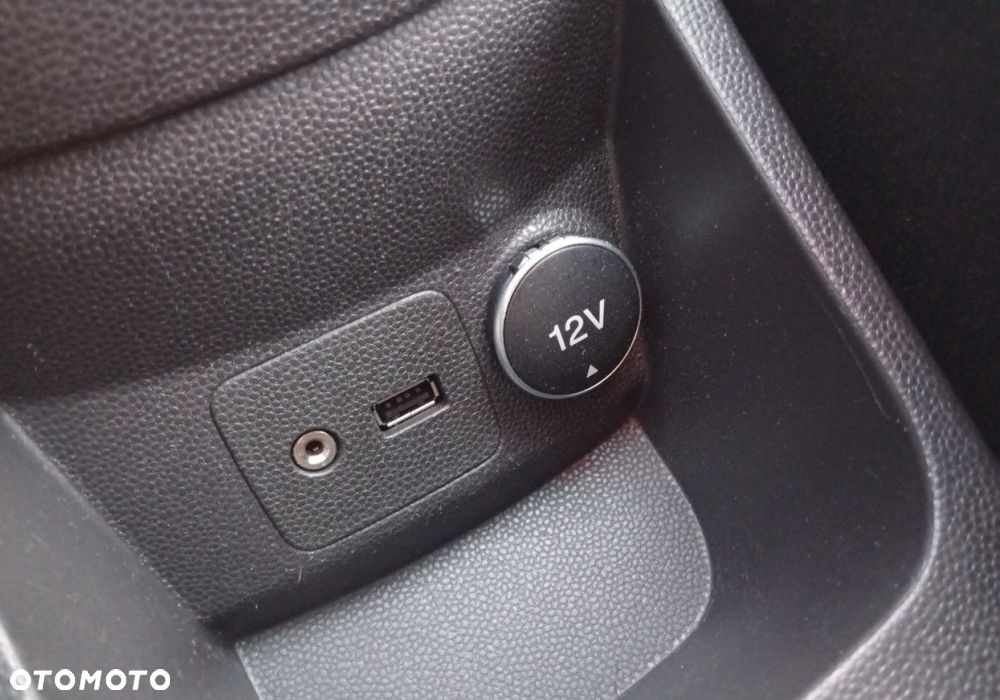 Ford Fiesta - 23