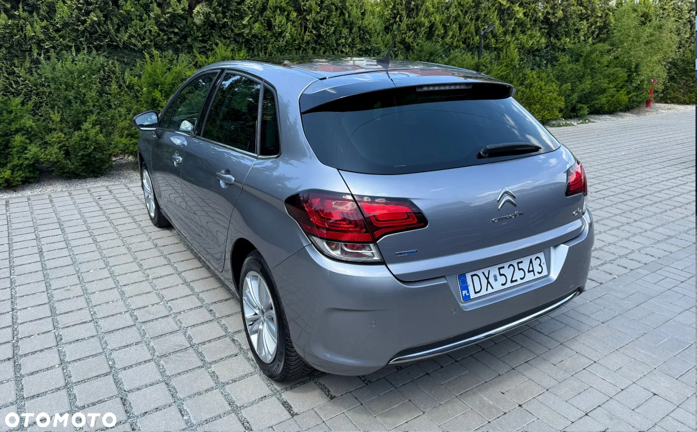 Citroën C4 BlueHDi 120 Stop&Start EAT6 Selection - 4