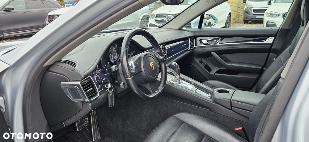 Porsche Panamera - 29
