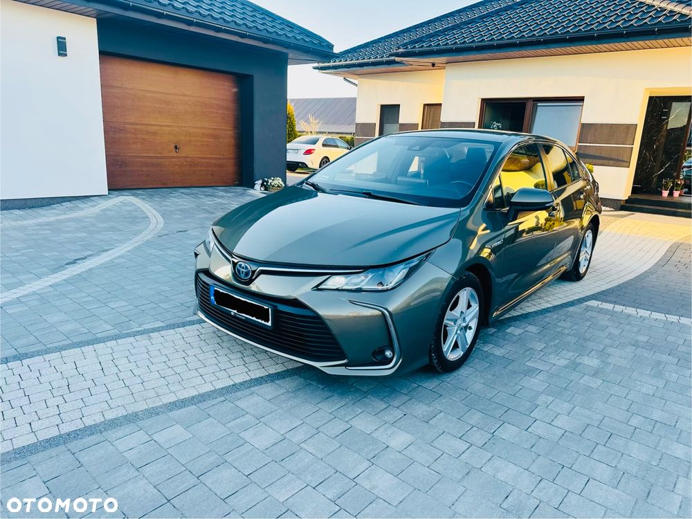 Toyota Corolla 1.8 Hybrid Comfort - 17