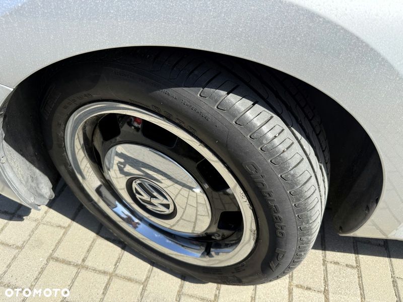 Volkswagen Beetle - 13