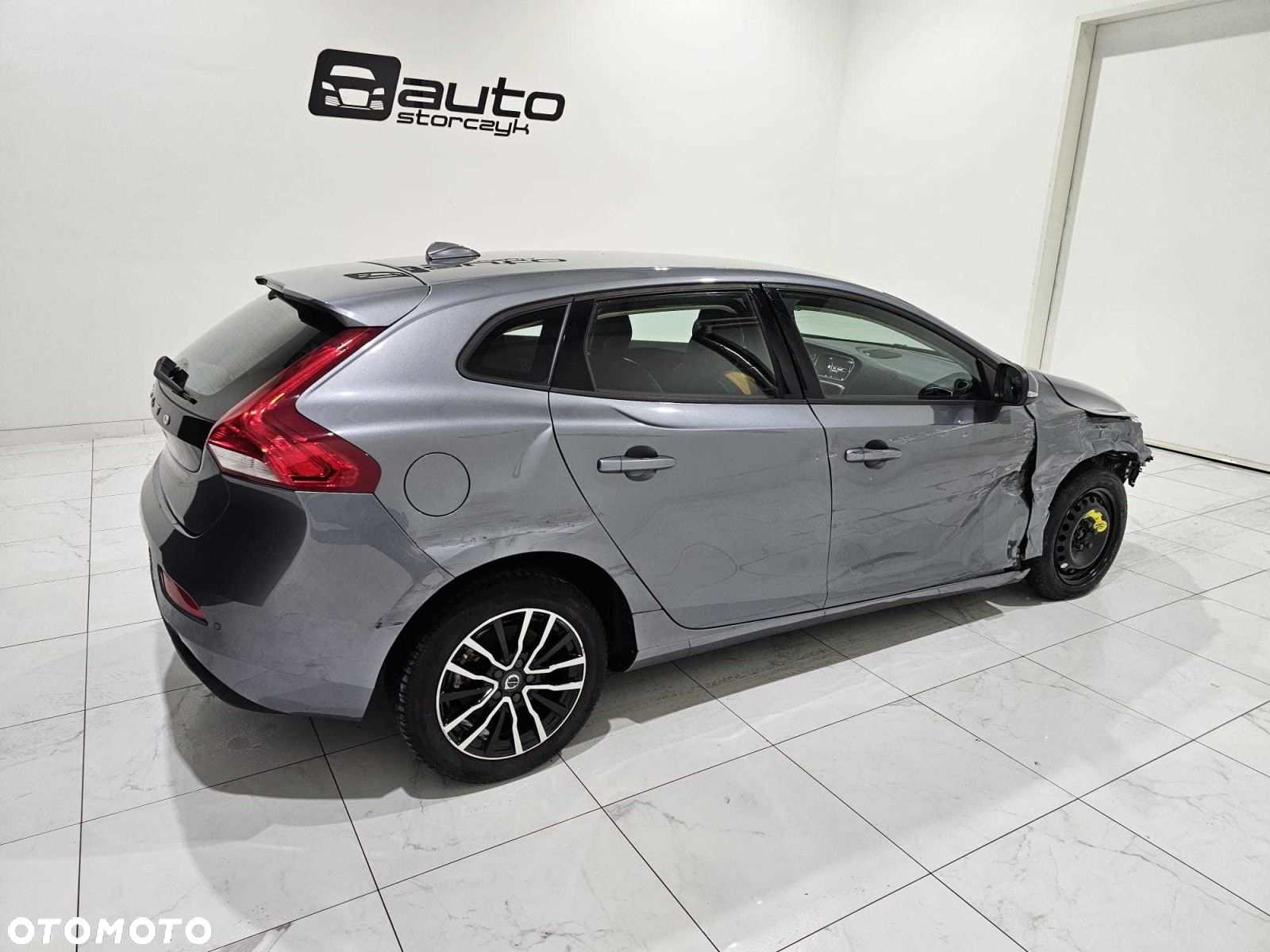 Volvo V40 - 6