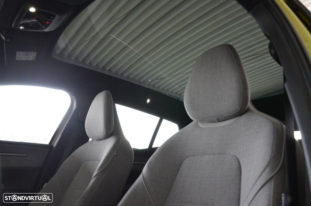 Volvo EX30 69 kWh Single Motor Extended Range Ultra - 11